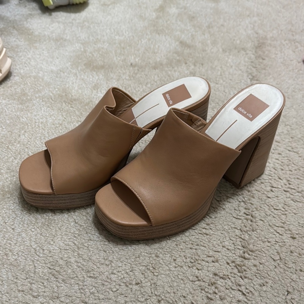 Dolce Vita Platform Heel